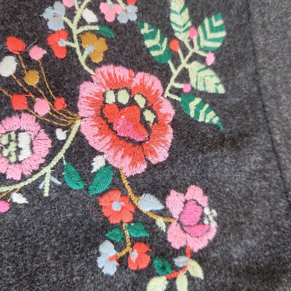 Vintage Loft Floral  Zipper Front Skirt, Size 4 - Picture 4 of 9